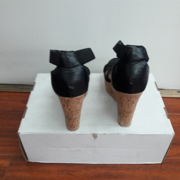 Steve Madden wedges - Picture 2 of 7